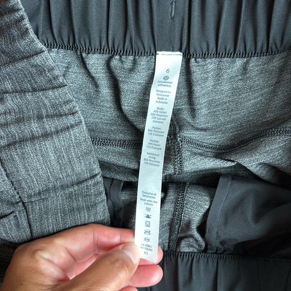 Lululemon joggers - Picture 3 of 8